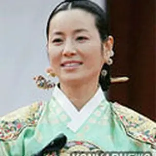 Gyeon Mi Ri