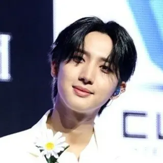 HUI（PENTAGON）