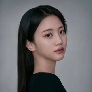 Hong Hwa Yeon
