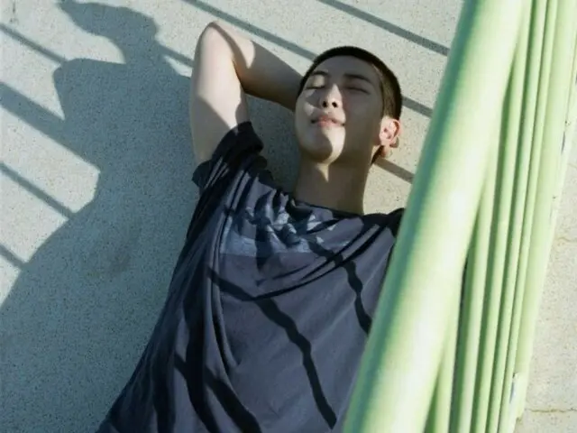 ‘BTS’ RM의 솔로곡 ‘Nuts’, iTunes에서 1위… 발매 1년 7개월 만의 ‘놀라움’